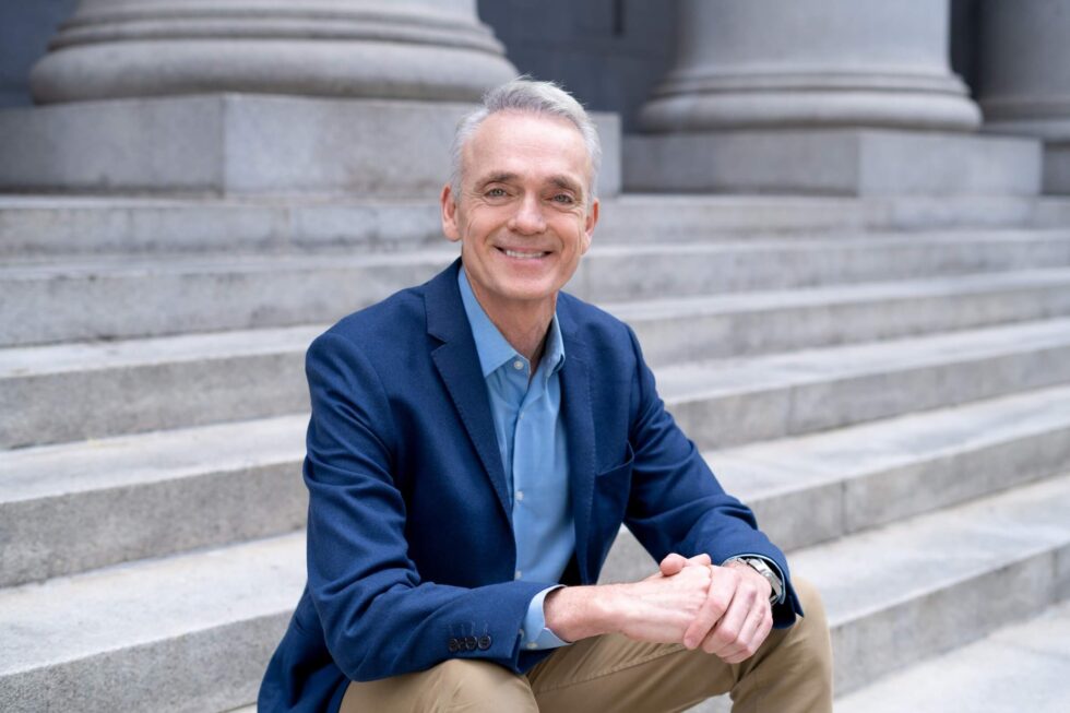 What to Wear for Professional Headshots (Updated 2023) | HeadShots Inc