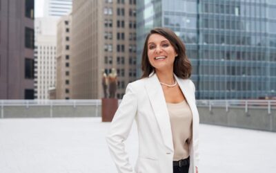 How to Pose for Professional Headshots (Updated 2023)