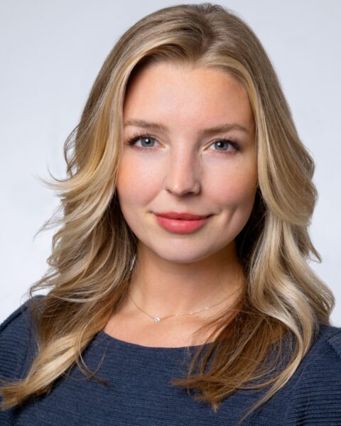 high end business headshot example 45