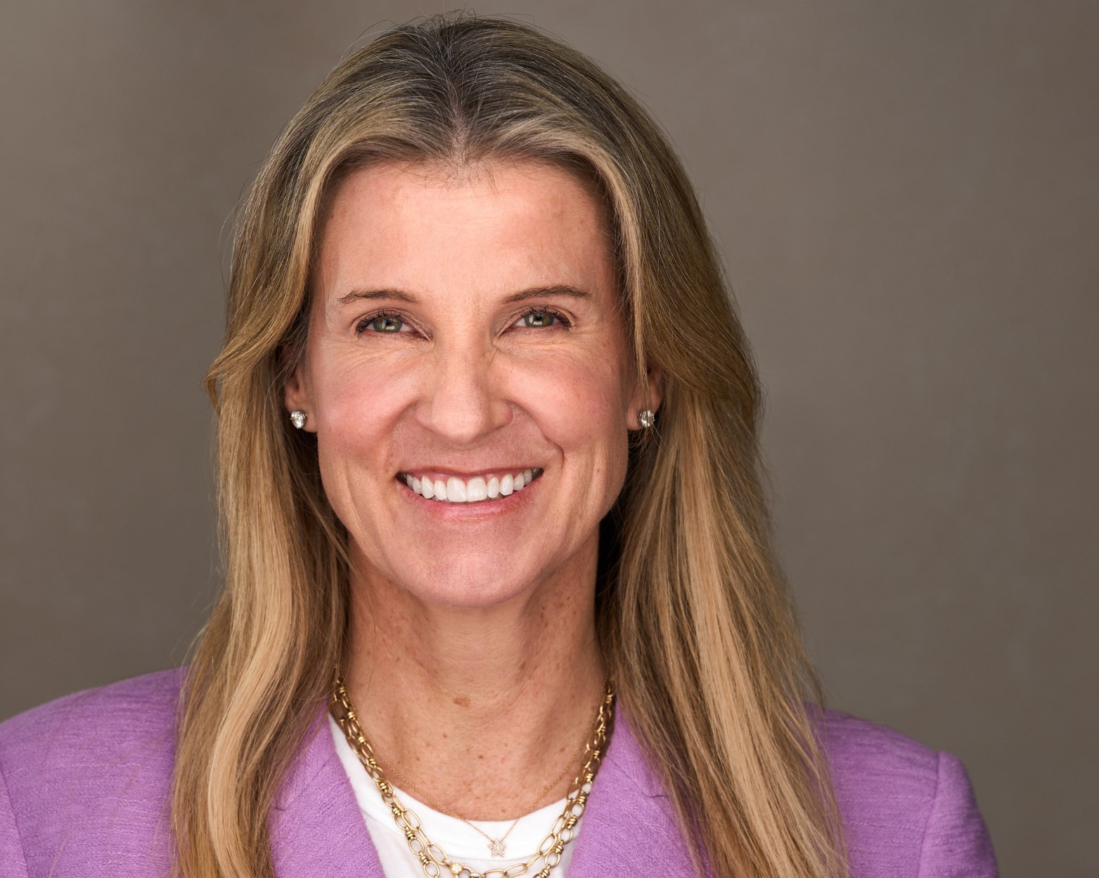 professionals headshots with perfect expressions